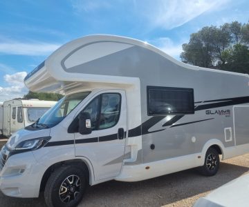 Autocaravana de alquiler exterior
